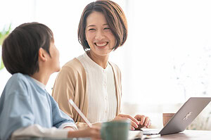 Digital Inheritance: How Filipino Remote Workers Are Passing Online Skills to the Next Generation